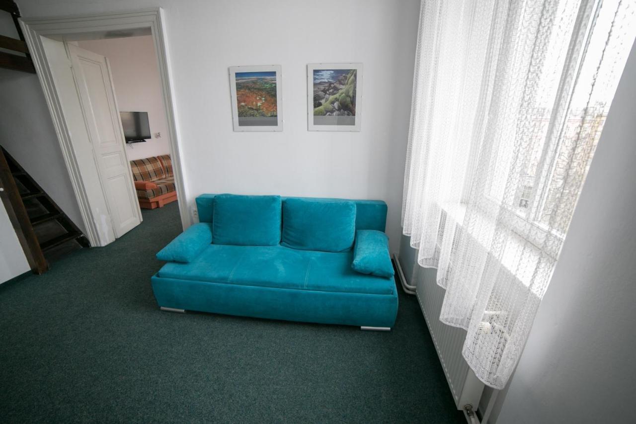 Apartment Kahoun Prag Eksteriør billede